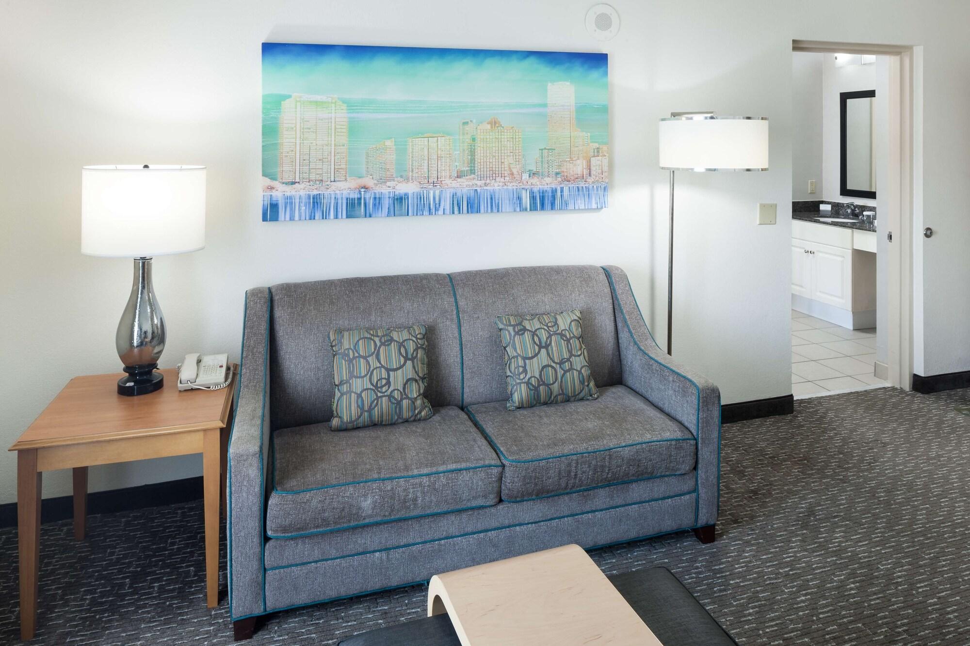 Homewood Suites Miami Airport/Blue Lagoon Eksteriør billede