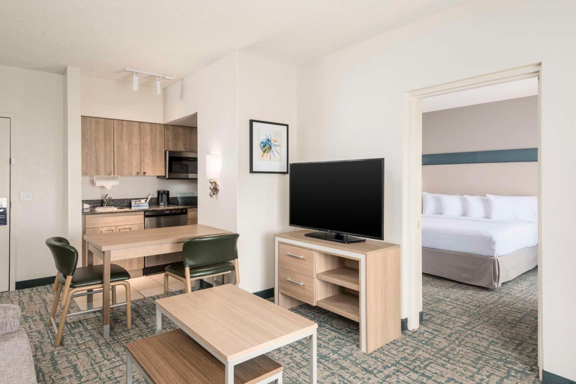 Homewood Suites Miami Airport/Blue Lagoon Eksteriør billede